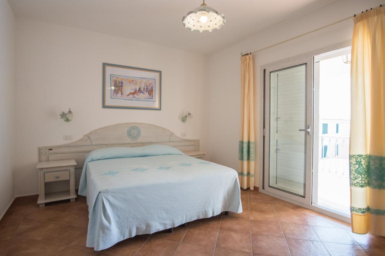 الشقق الفندقية Le Residenze Del Golfo Di أروسييْ المظهر الخارجي الصورة