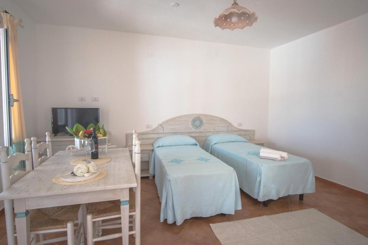 الشقق الفندقية Le Residenze Del Golfo Di أروسييْ المظهر الخارجي الصورة