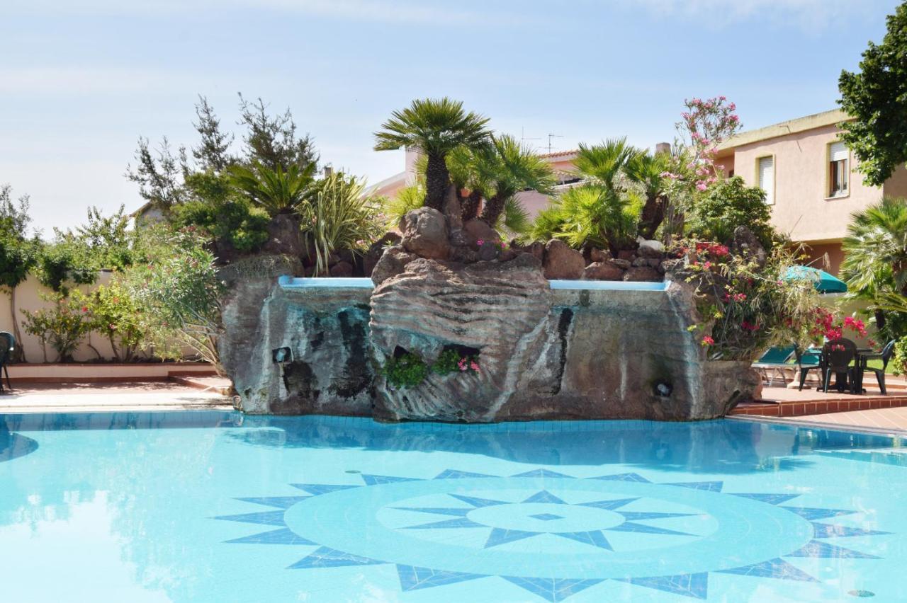 الشقق الفندقية Le Residenze Del Golfo Di أروسييْ المظهر الخارجي الصورة